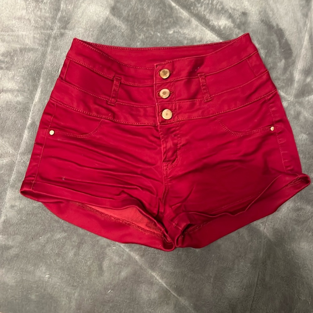 Dark red shorts!
